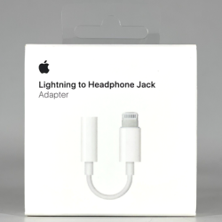 מתאם LIGHTNING ל AUX